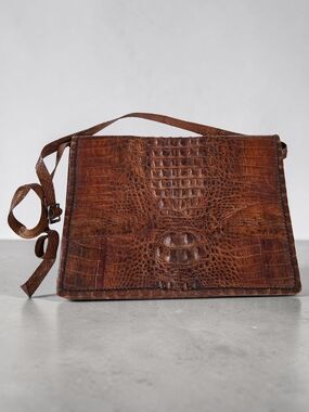 Vintage Brown Croc-Embossed Leather Shoulder Bag - Crocodile Pattern Bag Unisex